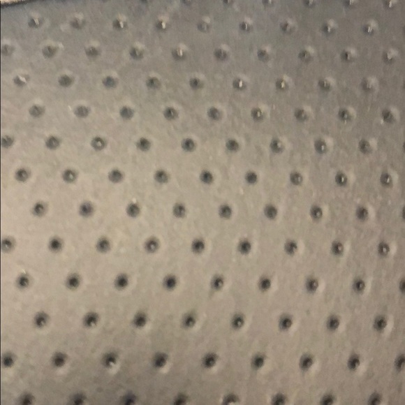 Meet your Posher, Francesca - Picture 1 of 1